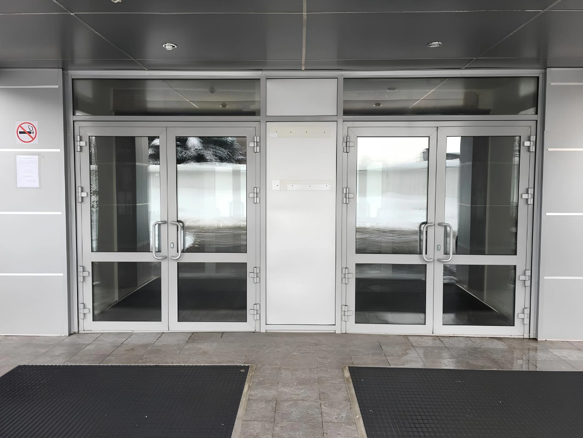 Алюминиевые двери