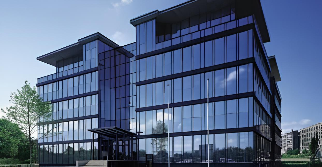 Алюминиевые витражи из профиля фасадной серии.